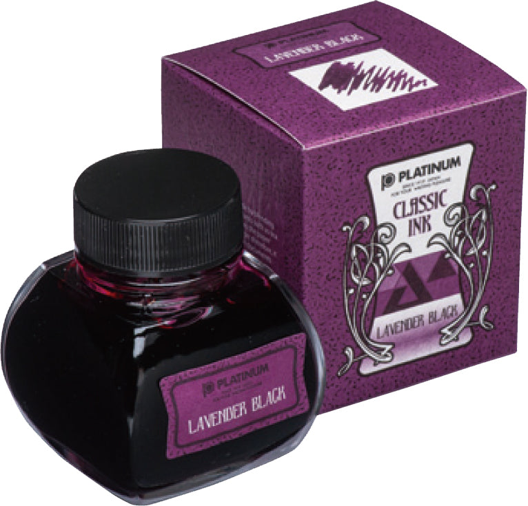 Platinum Tinte Lavender Black in einer 60ml Glasflasche neben der dazugehörigen Verpackung.